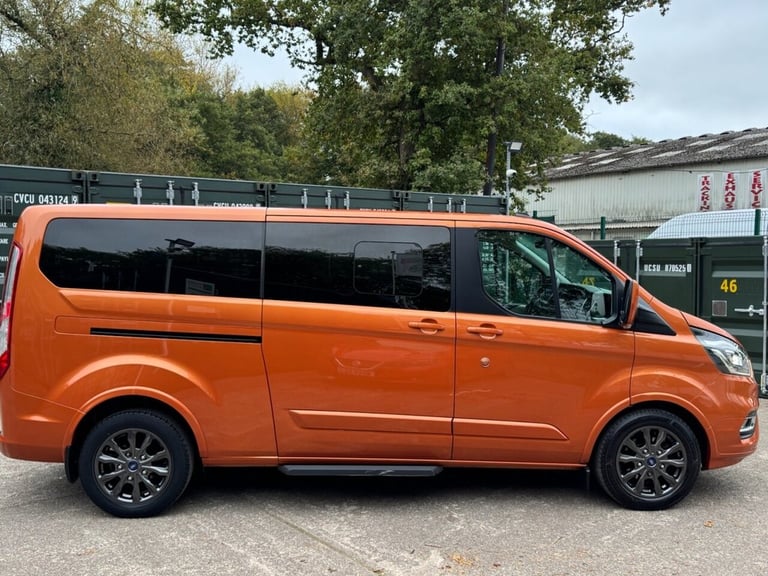 2021 FORD TOURNEO CUSTOM 2.0 EcoBlue 185ps L/R 9 Seater Titanium X