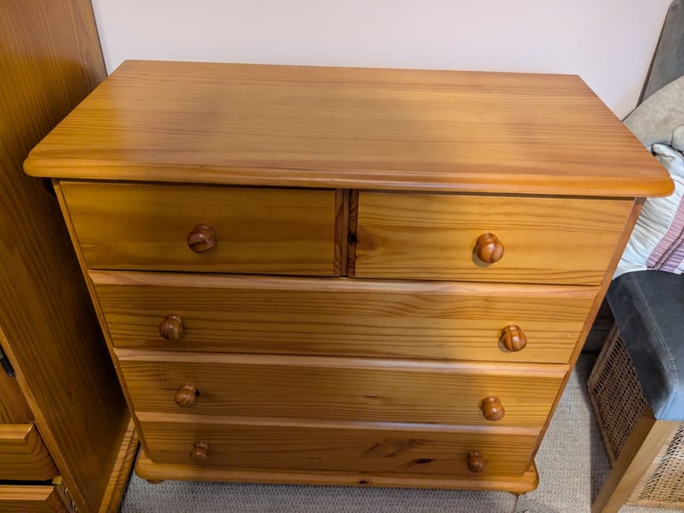 image for Pine chest of drawers