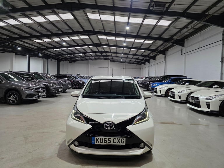 2015 Toyota AYGO 1.0 VVT-i x-pression x-wave x-shift Euro 5 5dr Euro 5 HATCHBACK Petrol Automatic