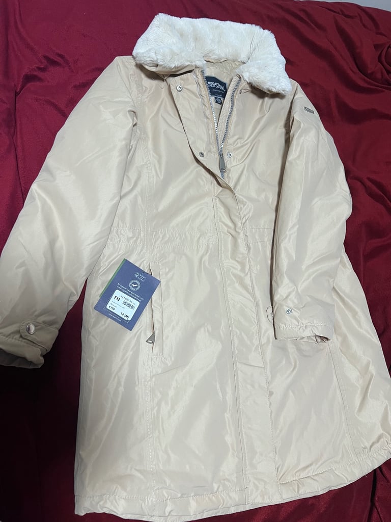 image for Regatta Renata LD99 Women’s Waterproof Jacket – Size 12 M – Isotex 5000 – Hidden Hood