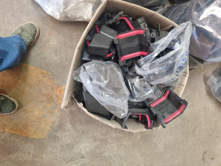 Gutters & Downpipes & Accessories & Bundle of PVC Trim