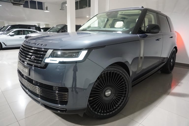 2023 Land Rover Range Rover 3.0 P550e 38.2kWh SV SUV 5dr Petrol Plug-in Hybrid Auto 4WD Euro 6 (s...