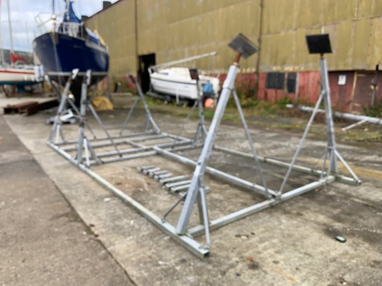 Yacht Cradle 6 leg Tennamast 