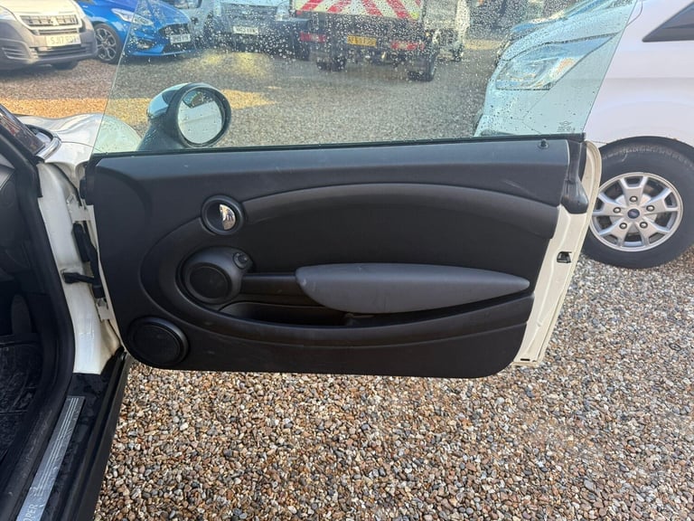 2008 MINI Hatch 1.6 Cooper Steptronic Euro 4 3dr HATCHBACK Petrol Automatic