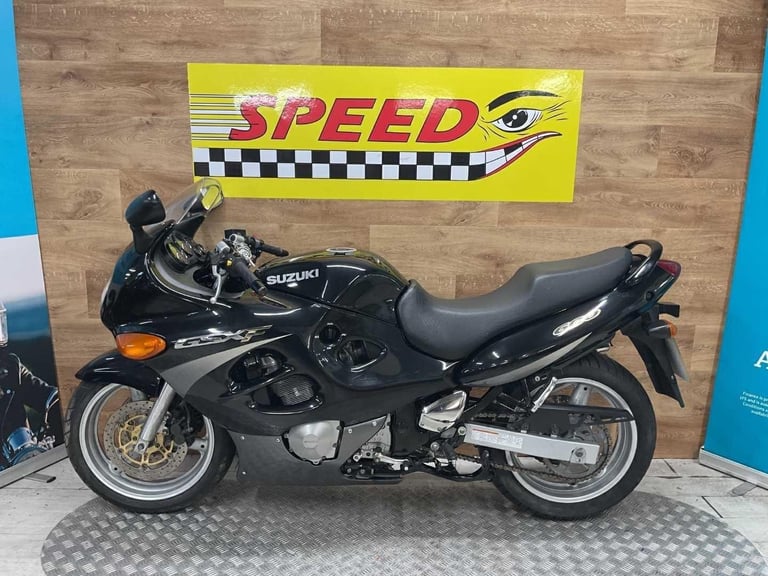 SUZUKI GSX600F