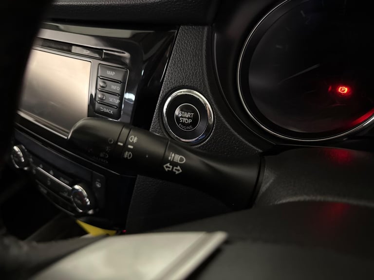 2015 Nissan X-Trail 1.6 dCi n-tec Euro 5 (s/s) 5dr ESTATE Diesel Manual