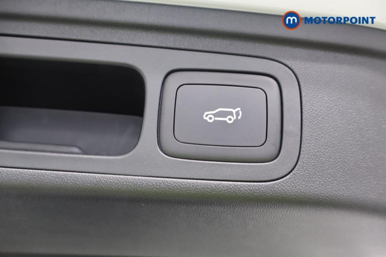 2025 MG MG HS 1.5 T-GDI Trophy 5dr DCT SUV Petrol Automatic