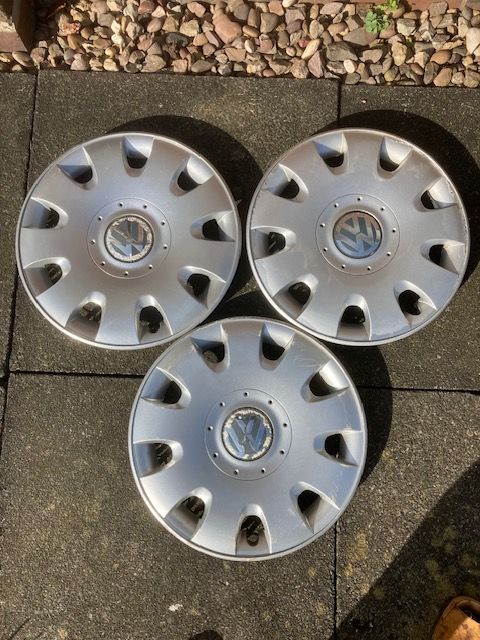 image for Volkwagen Golf and Touran wheel trims – 3No - Part number – 1T0 601 147