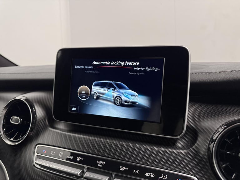 2019 Mercedes-Benz V-Class 2.0 V300d AMG Line MPV 5dr Diesel G-Tronic+ Euro 6 (s/s) 7 Seat (239 p...