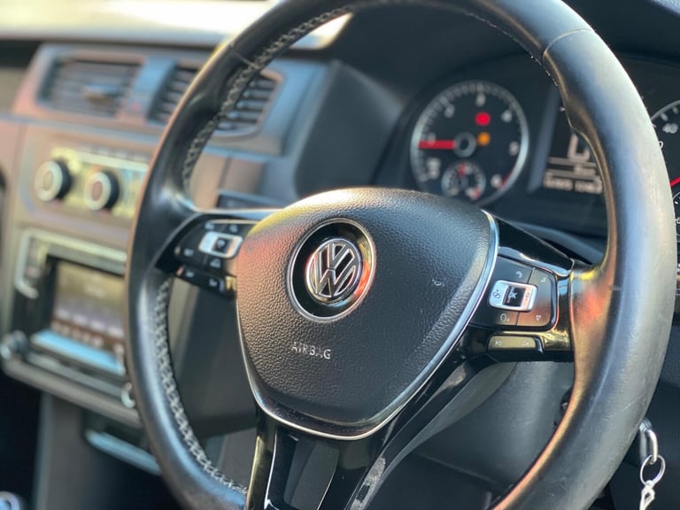 2016 Volkswagen Caddy DOUBLE BED—STOVE—AWNING—CRUISE PANEL VAN Diesel Manual