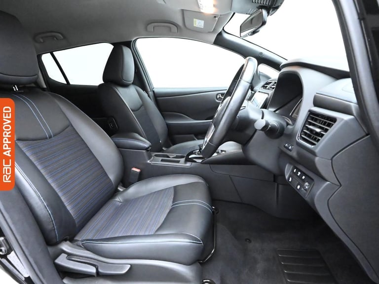 2020 Nissan Leaf 40kWh N-Connecta Hatchback 5dr Electric Auto (150 ps) Hatchback ELECTRIC Automatic