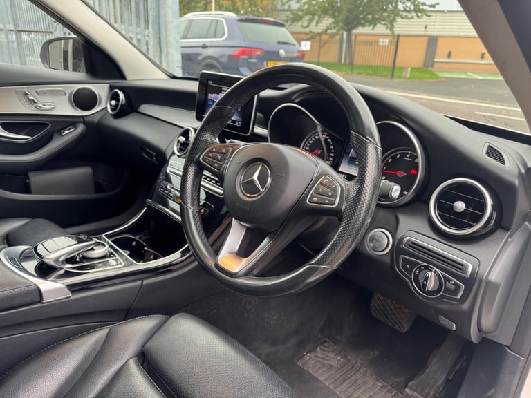 2015 Mercedes-Benz C-Class 2.0 C200 Sport (Premium) 7G-Tronic+ Euro 6 (s/s) 5dr ESTATE Petrol Aut...