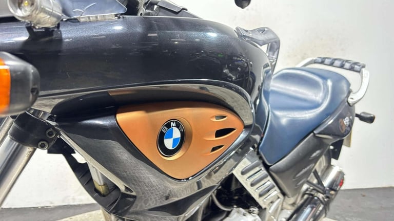 BMW F650 CS 2002 37K NON RUNNING PROJECT BIKE SPARES OR REPAIR 650CC SINGLE