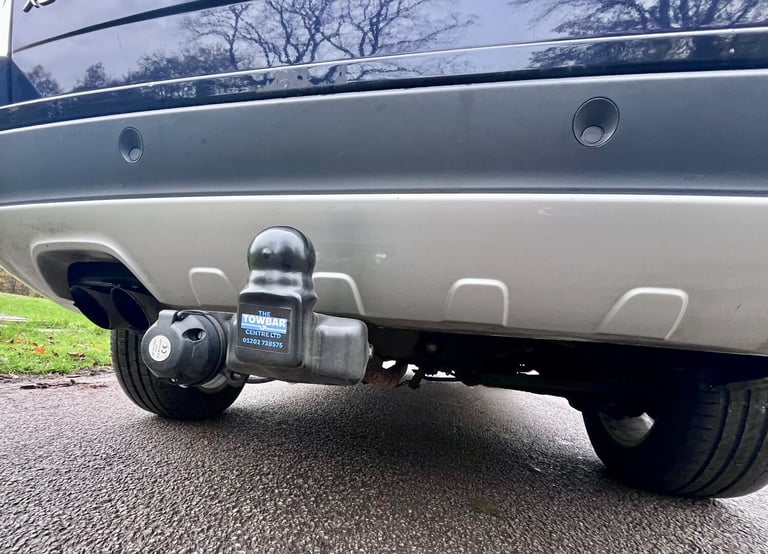 2011 Volvo XC90 2.4 D5 SE SUV 5dr Diesel Geartronic AWD (219 g/km  200 bhp)