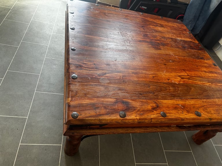 Coffee table 