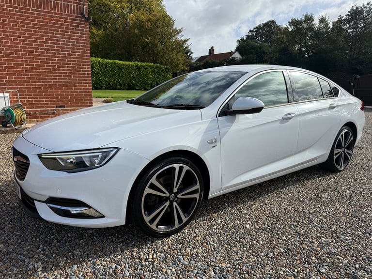 image for NEW SHPAE - 2017 67 VAUXHALL INSIGNIA 2.0 DIESEL 170ps - SRI NAV - VX LINE SPEC