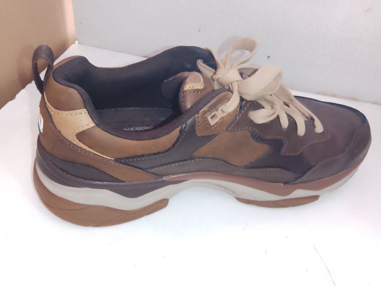 MEN'S SKECHERS TRAINER SHOES, UK 8.5, EUR 42.5, CASUAL/WALKING/HIKING/CYCLING