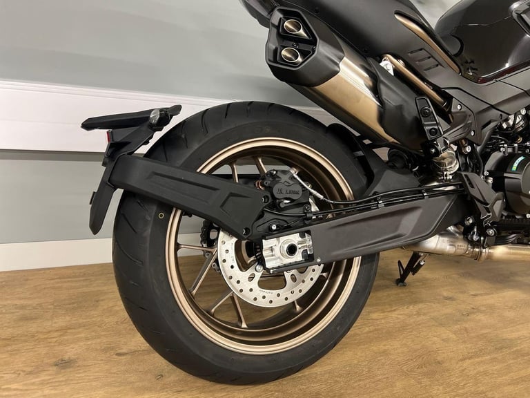 2025 Cf Moto NK 800NK ADVANCED Petrol black 6 Speed