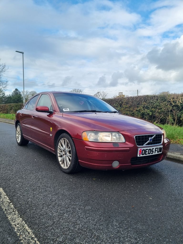 Volvo S60 Sport 2005 2.4L Diesel AUTOMATIC 