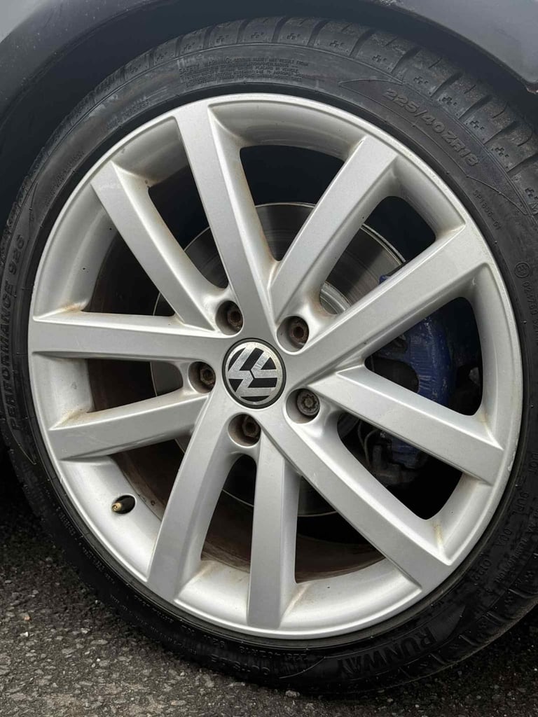 Volkswagen, GOLF, Hatchback, 2010, Manual, 1968 (cc), 3 doors