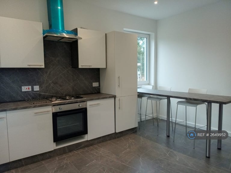 5 bedroom house in Cedars Court, Perth, PH2 (5 bed) (#2649952)