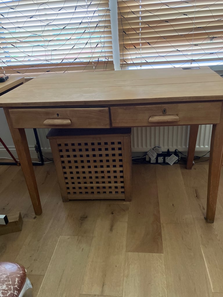 Traditional teachers desk - vintage