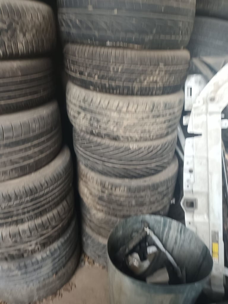 Tyre for sale variety sizes (See Description)