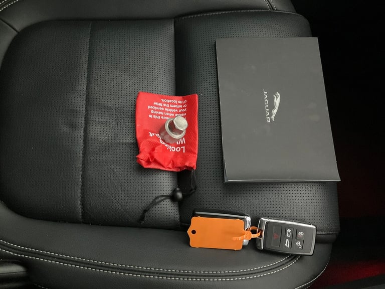 2024 Jaguar I-Pace 294kW EV400 R-Dynamic SE Black 90kWh 5dr Auto HATCHBACK ELECTRIC Automatic