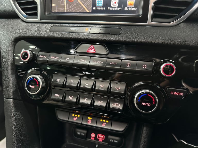 2017 Kia Sportage 1.6 T-GDi GT-Line S SUV 5dr Petrol DCT AWD Euro 6 (174 bhp) ESTATE Petrol Autom...