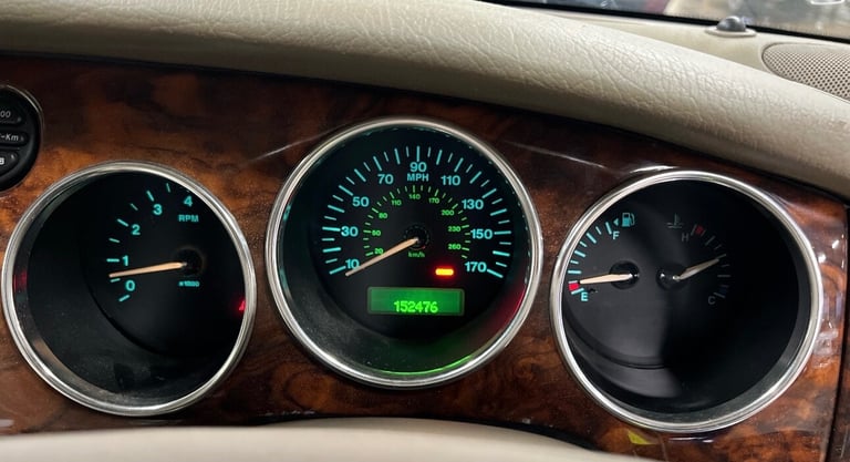 2005 JAGUAR XK8 4.2 V8 AUTO COUPE, WOW 1 OWNER FROM NEW, FULL SERVICE HISTORY !!