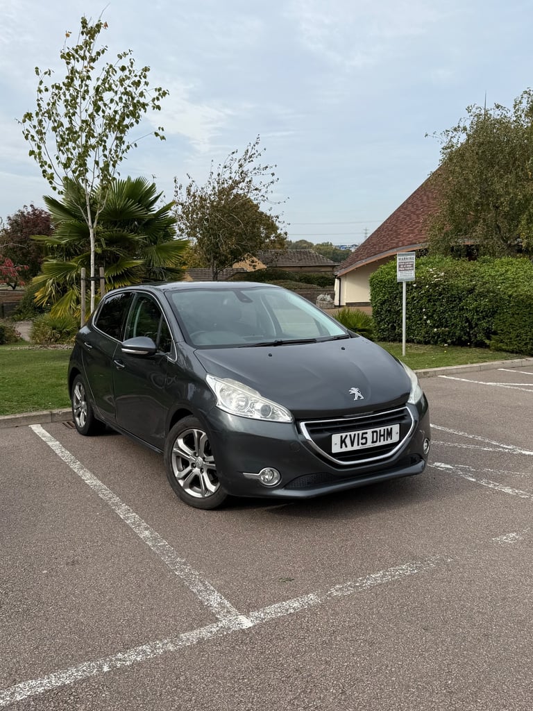 PEUGEOT 208 5DR 1.5 HDI £20 TAX PER YEAR