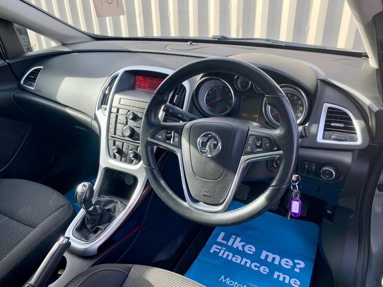 2016 Vauxhall Astra 1.6i SRi Euro 6 5dr HATCHBACK Petrol Manual