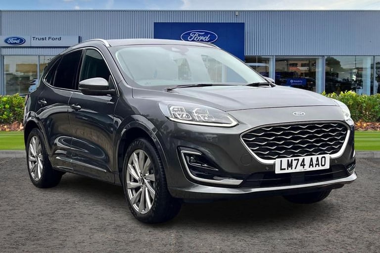 image for 2024 Ford Kuga 2.5 Duratec 14.4kWh Vignale SUV 5dr Petrol Plug-in Hybrid CVT Euro 6 (s/s) SUV Hyb...