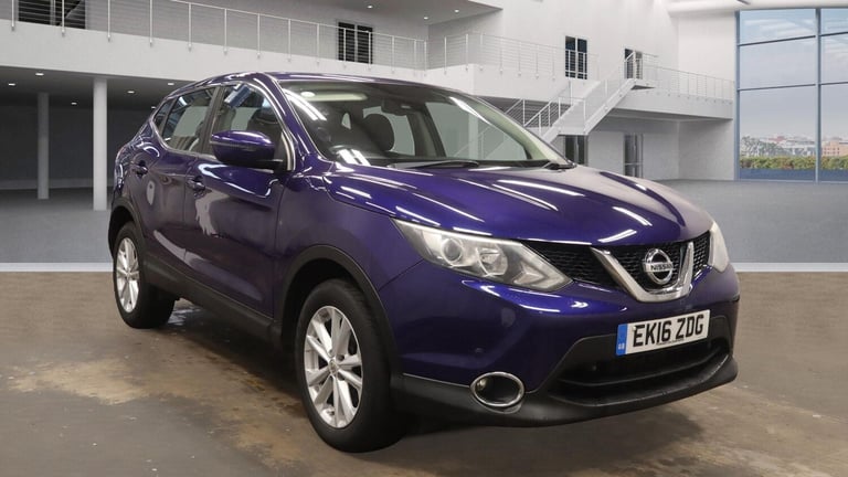 image for  Nissan Qashqai 1.2 DIG-T Acenta XTRON 2WD Euro 6 (s/s) 5dr Petrol Automatic