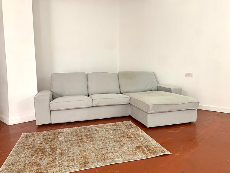 Lovely Grey Corner Sofa (Delivery Available 🚛) in Glasgow City Centre