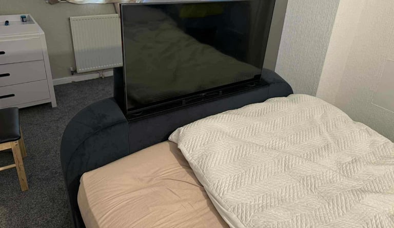 Smart Tv king size bed frame, matress   
