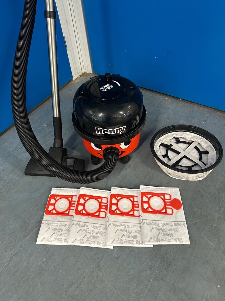 Henry  newmatic Hoover  