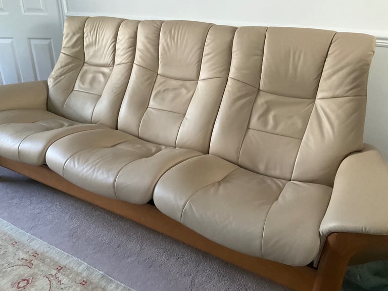 Stressless extra wide 3 seater sofa 