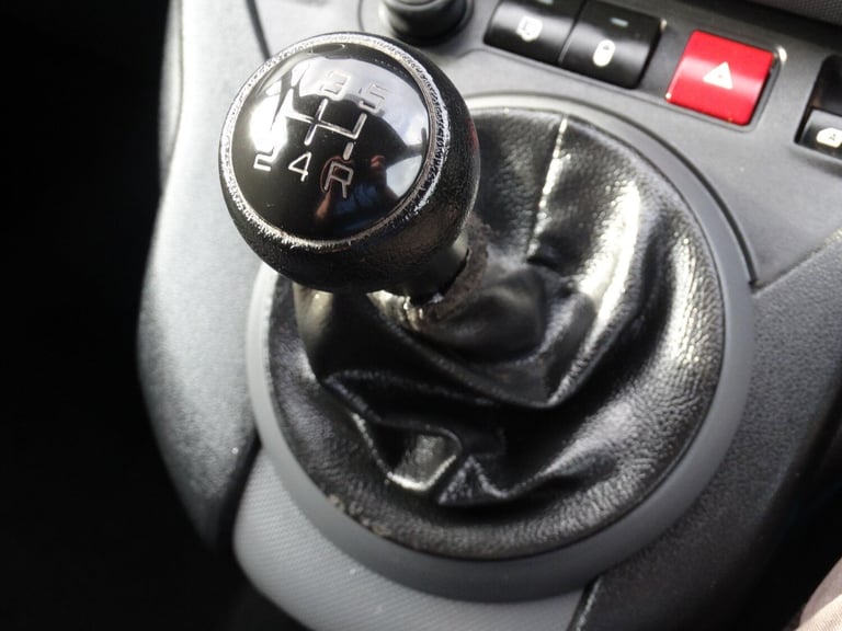 2014 Peugeot Partner 1.6 HDi 625 SE L1 4dr PANEL VAN Diesel Manual