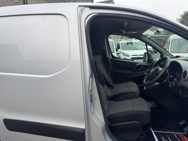  Peugeot Partner 850 SE 1.6 BlueHDi 100 VAN!+AIR CON!+CRUISE CONTROL!+SE