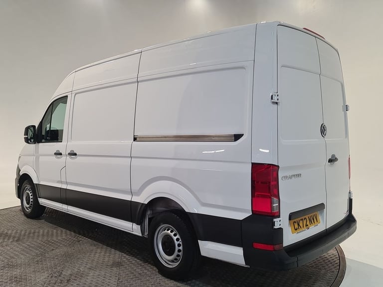 VOLKSWAGEN CRAFTER 2.0 TDI CR30 STARTLINE P/V FWD H/R 102 BHP MWB DIESEL