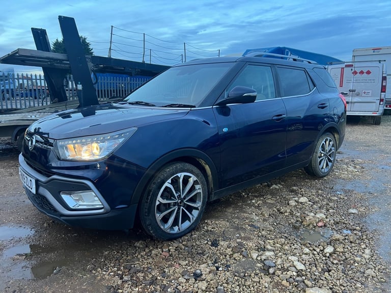 2019 SSANGYONG TIVOLI XLV ULTIMATE BLUE AUTOMATIC EURO 6 SALVAGE DAMAGED REPAIR