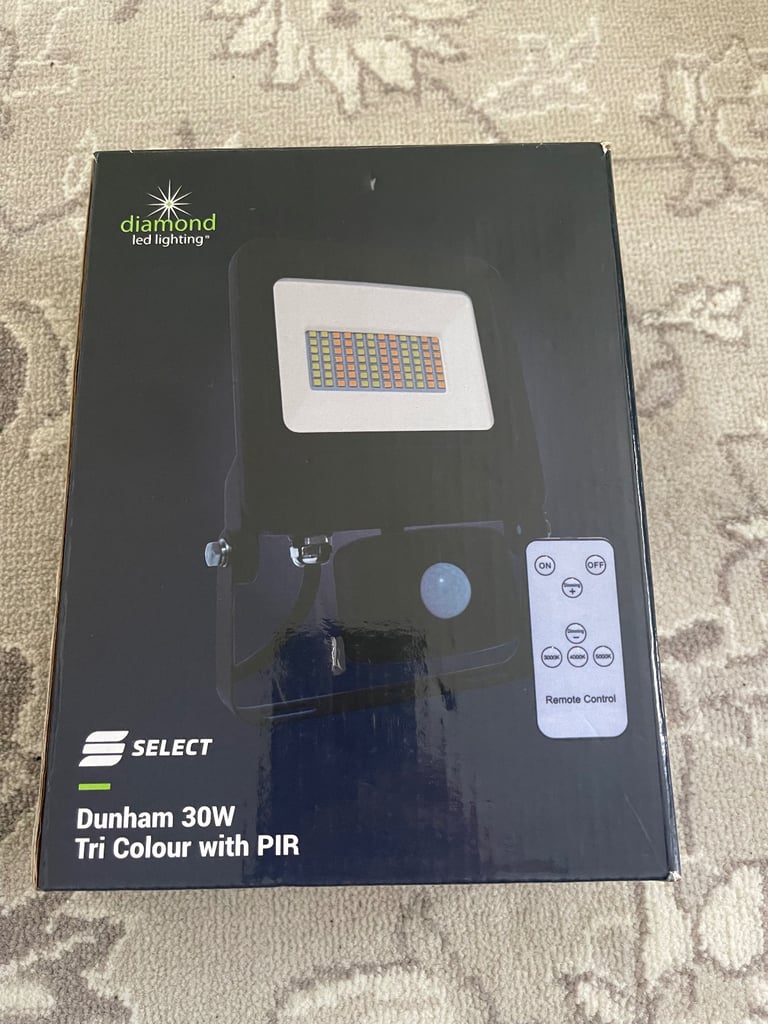image for Select Dunham 30w flood light