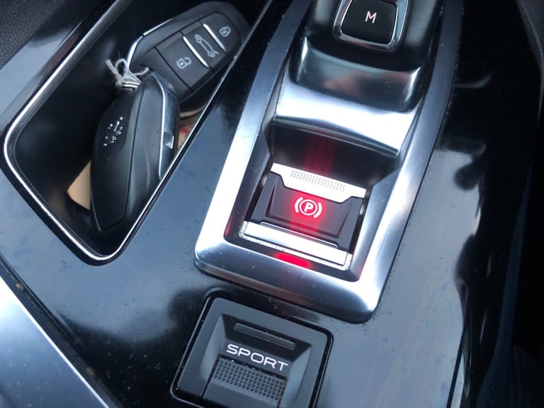 2017 Peugeot 3008 2.0 BlueHDi 180 GT 5dr EAT6 HATCHBACK Diesel Manual