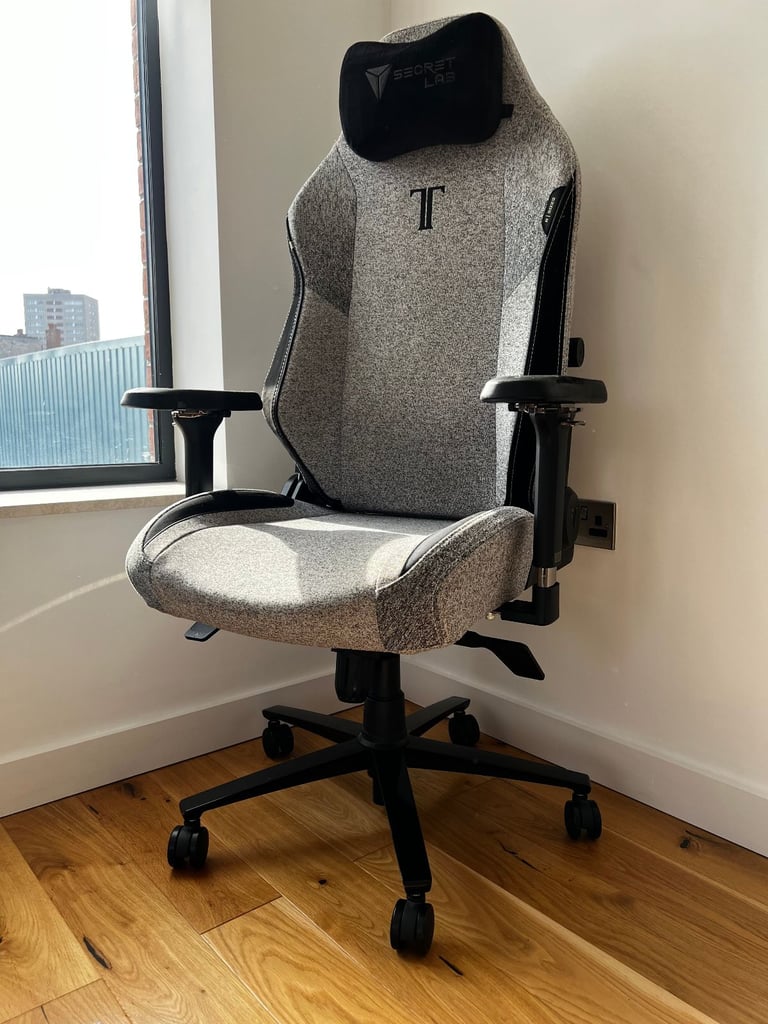 Secretlab Titan EVO 2022