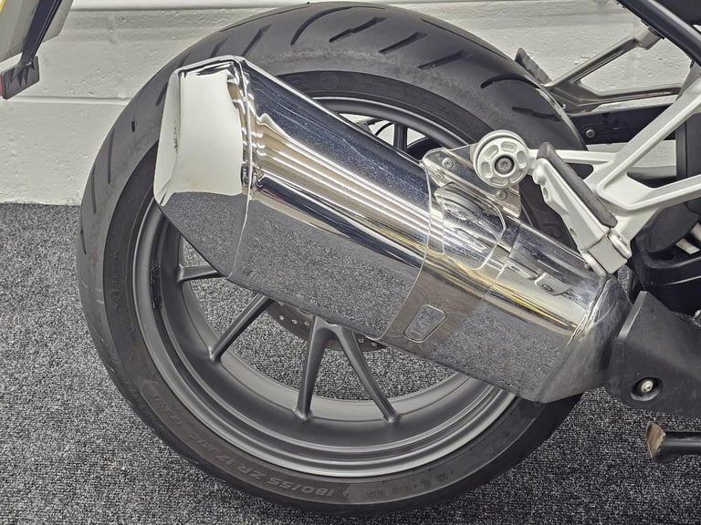 BMW R1250 R SE - FULL BMW HISTORY - LONG MOT 