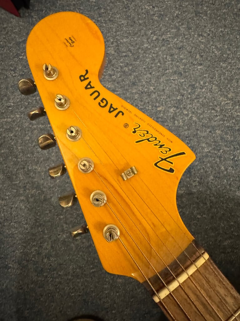 Fender 60s Jaguar Made in Japan 2017