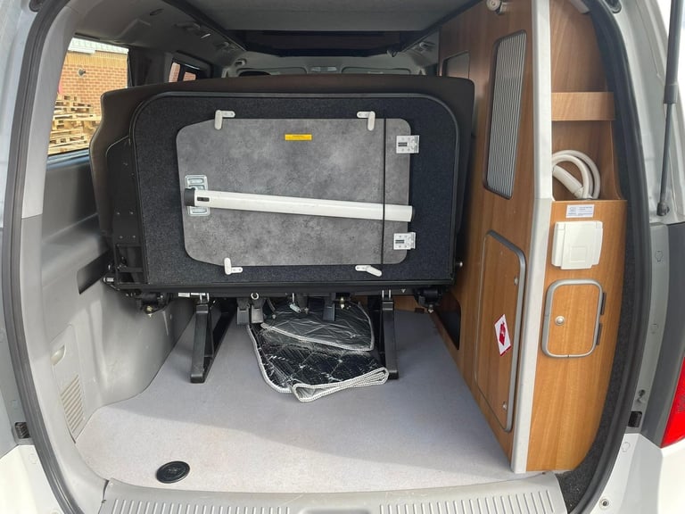 Wellhouse Hyundai i800