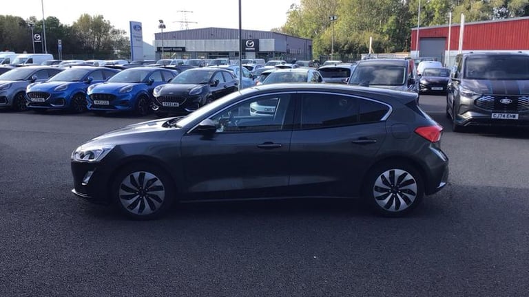 2018 Ford Focus 1.0T EcoBoost Zetec Euro 6 (s/s) 5dr Manual Hatchback Petrol Manual