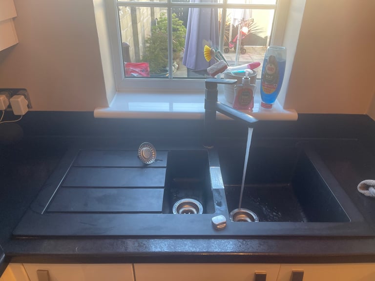 image for  Used Franke Sirius 1.5 Bowl Tectonite Reversible Carbon Black Kitchen Sink and tap